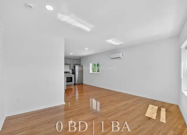 Property at 4938 SE Foster Rd Unit 201, Portland, OR, 97206, 0 beds, 1 bath, [object Object]