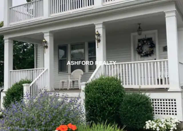 Property at 260 Waverley Ave Unit 2, Watertown, MA, 02472, 2 beds, 1 bath, [object Object]