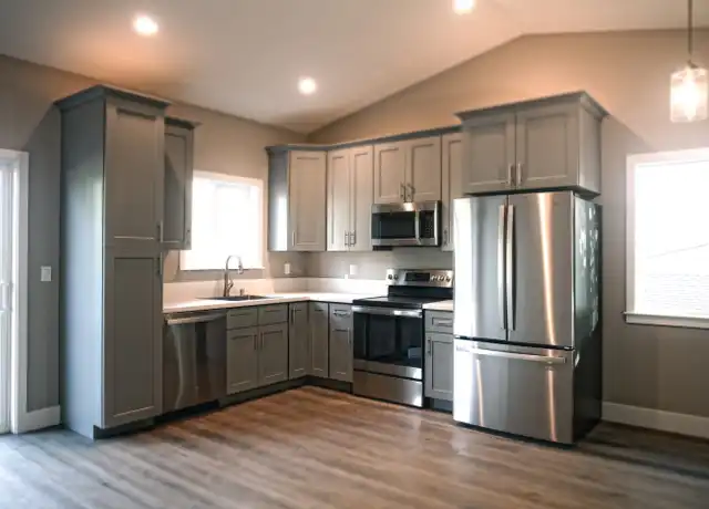 Property at 723 Park St unit Unit B, Paso Robles, CA, 93446, 2 beds, 2 baths, [object Object]