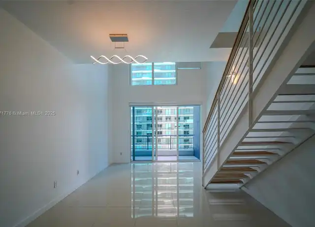 Property at 60 SW 13th St #1620, Miami, FL, 33130, 1 bed, 1.5 baths, [object Object]