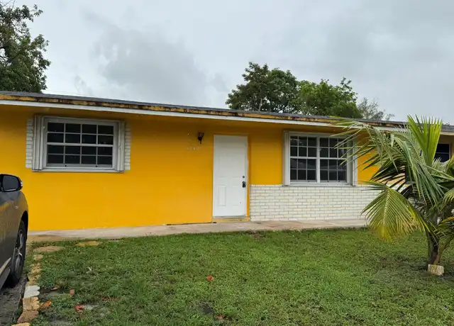 Property at 1740 SW 70th Way, North Lauderdale, FL, 33068, 2 beds, 1 bath, [object Object]