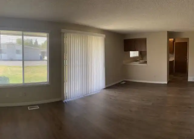 Property at 12103 E 23rd Ave Unit 12105, Spokane Valley, WA, 99206, 2 beds, 1 bath, [object Object]