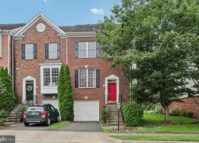 Property at 6310 Cullen Pl, Haymarket, VA, 20169, 3 beds, 2.5 baths, [object Object]