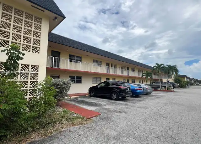 Property at 19305 NE 2nd Ave #2318, Miami, FL, 33179, 1 bed, 1 bath, [object Object]