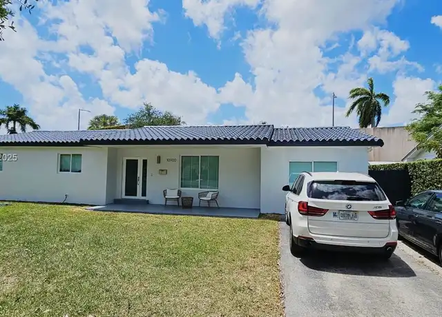 Property at 10901 SW 107th Ave, Miami, FL, 33176, 3 beds, 2 baths, [object Object]