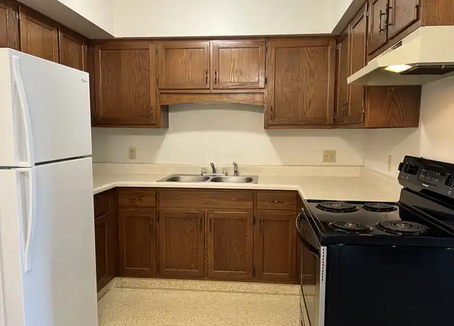 Property at 608 N 28th St Unit 2, Fort Dodge, IA, 50501, 2 beds, 1 bath, [object Object]