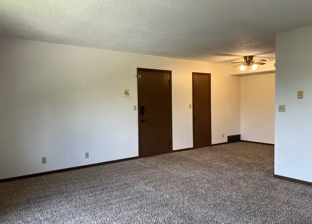 Property at 608 N 28th St Unit 5, Fort Dodge, IA, 50501, 2 beds, 1 bath, [object Object]