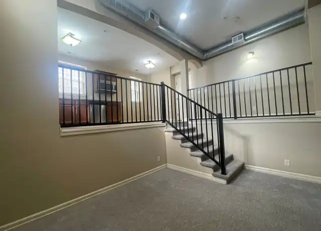 Property at The Madison - 515 S 31st St, Omaha, NE, 68105, 1 bed, 1 bath, [object Object]