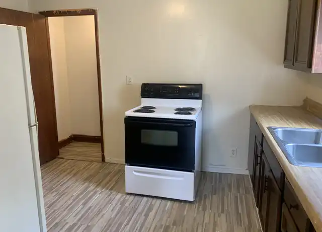 Property at 702 10th St Unit C, St Albans, WV, 25177, 1 bed, 1 bath, [object Object]