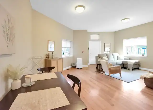 Property at 290 E 8th St Unit 8, South Boston, MA, 02127, 2 beds, 1 bath, [object Object]
