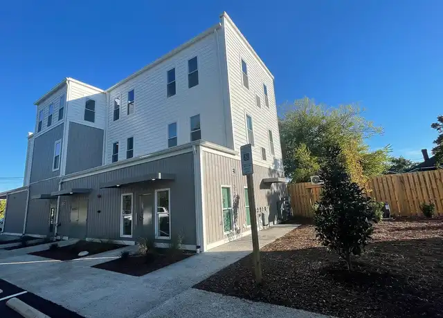 Property at Cargo North - 514 S 17th St, Wilmington, NC, 28401, 1 bed, 1 bath, [object Object]