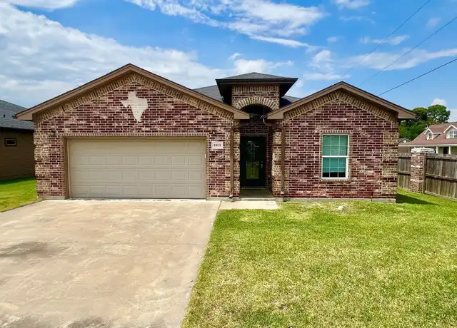 Property at 2875 Amber Ave, Groves, TX, 77619, 4 beds, 3 baths, [object Object]