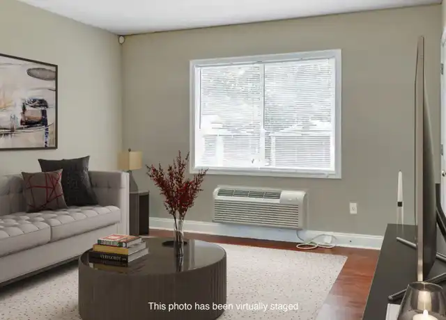 Property at 1246 Graham Ave Unit 23, Florence, AL, 35630, 2 beds, 1 bath, [object Object]