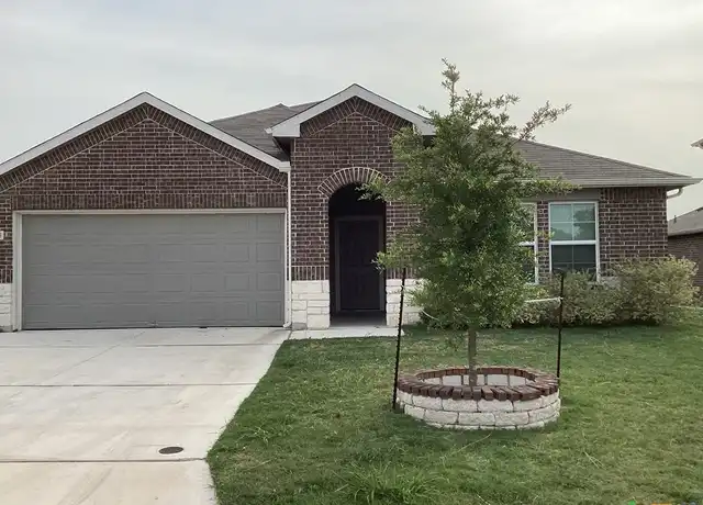 Property at 2218 Trumans Hl, New Braunfels, TX, 78130, 4 beds, 2 baths, [object Object]