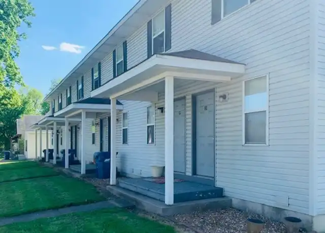 Property at 922 E Division St, Springfield, MO, 65803, 2 beds, 1 bath, [object Object]