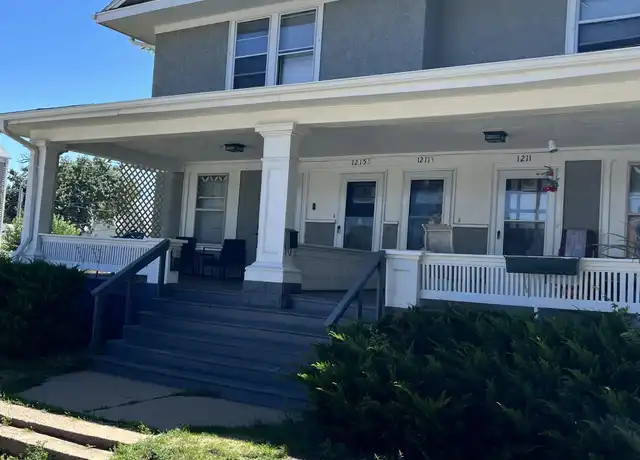 Property at 1215 2nd Ave SE, Cedar Rapids, IA, 52403, 3 beds, 1 bath, [object Object]