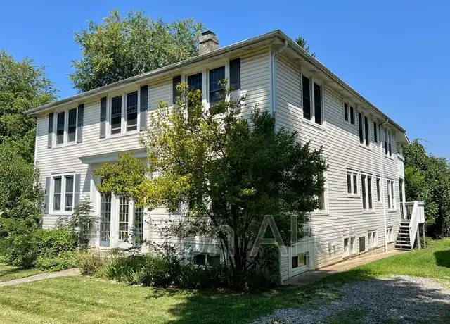 Property at 19 Saluda St Unit 4, Asheville, NC, 28806, 1 bed, 1 bath, [object Object]