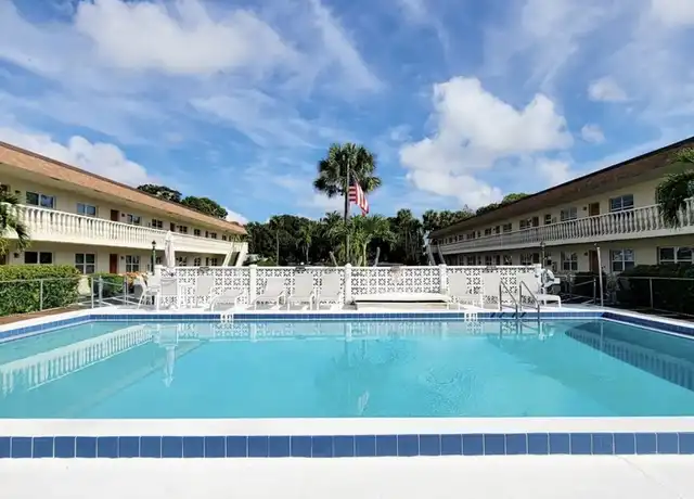 Property at 923 22nd Pl #111, Vero Beach, FL, 32960, 2 beds, 2 baths, [object Object]
