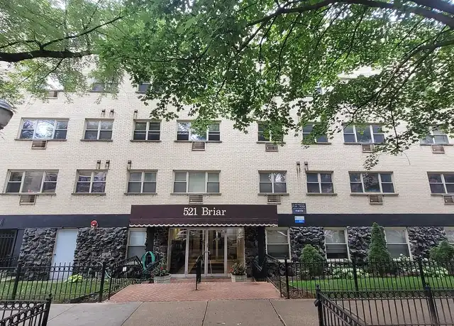 Property at Okonski Briar 521 - 521 W Briar Pl, Chicago, IL, 60657, 1 bed, 1 bath, [object Object]