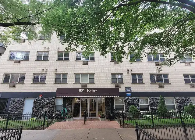 Property at Okonski Briar 521 - 521 W Briar Pl, Chicago, IL, 60657, 0 beds, 1 bath, [object Object]