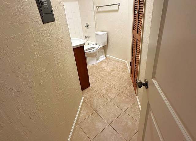 Photo of 816 Tennent Ave Unit 04, Pinole, CA 94564