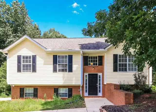 Property at 505 Brewer Dr, Locust Grove, GA, 30248, 4 beds, 3 baths, [object Object]