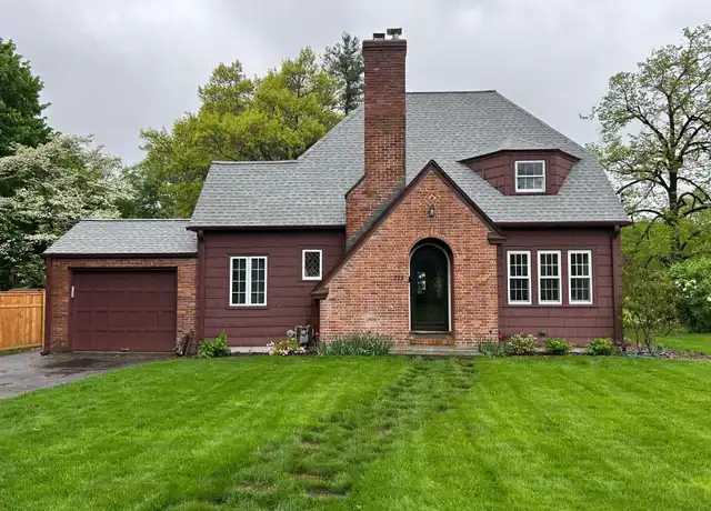Property at 323 Main St, Wethersfield, CT, 06109, 3 beds, 2.5 baths, [object Object]