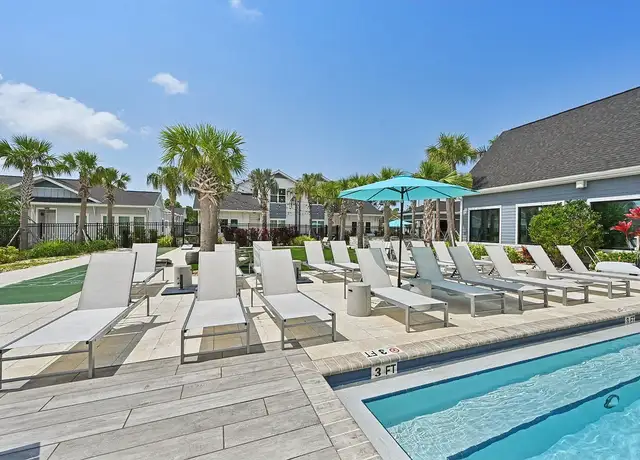 Photo of 109 Pygmy Date Blvd, North Venice, FL 34275
