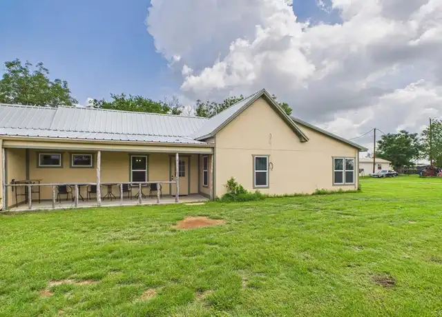 Property at 340 Loring St Unit B, Stonewall, TX, 78671, 3 beds, 2 baths, [object Object]