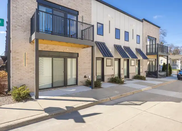 Property at 105 Laurel Ct Unit B, Royal Oak, MI, 48067, 2 beds, 1.5 baths, [object Object]