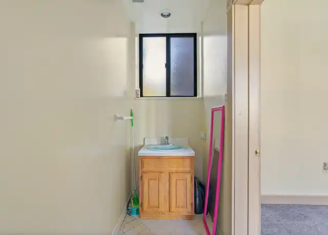 Property at 620 California Ave Unit FRNT, Pittsburgh, PA, 15202, 0 beds, 1 bath, [object Object]