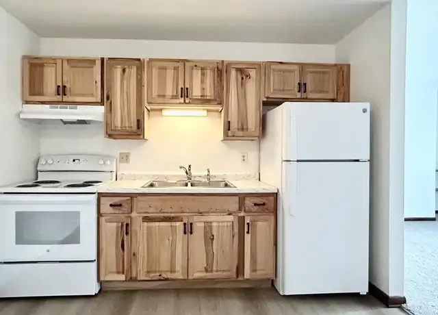 Property at 1905 Austin Ave Unit 96, Schererville, IN, 46375, 2 beds, 1 bath, [object Object]