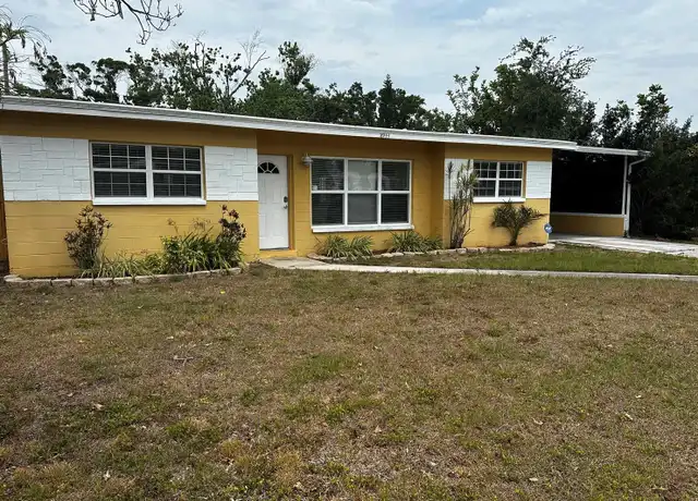 Property at 8933 Narcissus Ave, Seminole, FL, 33777, 3 beds, 2 baths, [object Object]