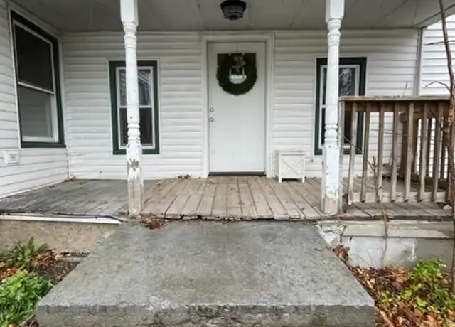 Property at 38 Union St Unit 2, Camillus, NY, 13031, 2 beds, 1 bath, [object Object]