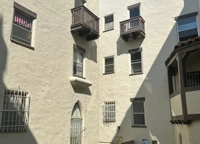 Property at 2609 Ivy Dr Unit 01, Oakland, CA, 94606, 0 beds, 1 bath, [object Object]