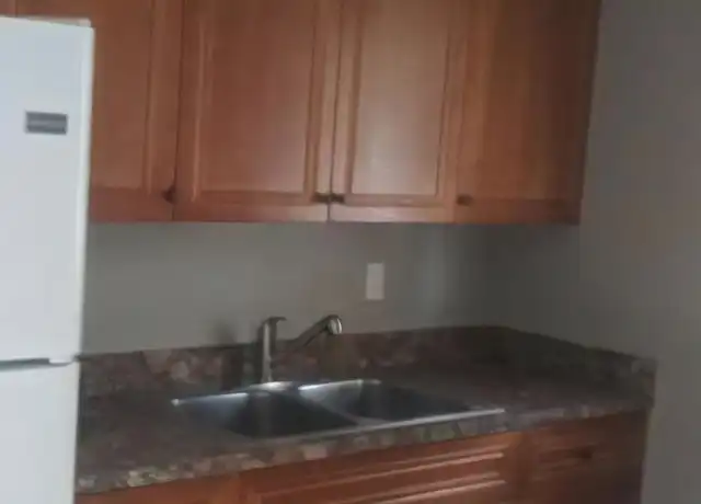 Property at 111 Caribbean St, Deltona, FL, 32725, 2 beds, 12 baths, [object Object]