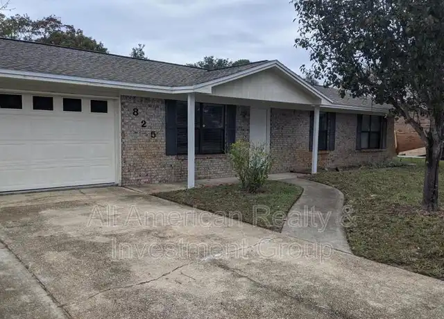Property at 825 Boulevard de Lorleans, Mary Esther, FL, 32569, 3 beds, 2 baths, [object Object]