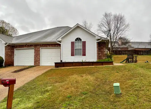 Property at 128 Kings Ridge Dr, Brandon, MS, 39047, 3 beds, 2 baths, [object Object]