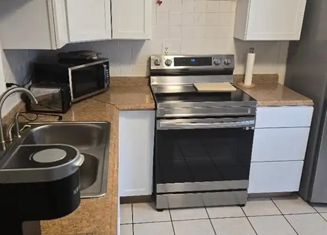 Property at 55 Rockland Ave Unit 4, Malden, MA, 02148, 3 beds, 1 bath, [object Object]