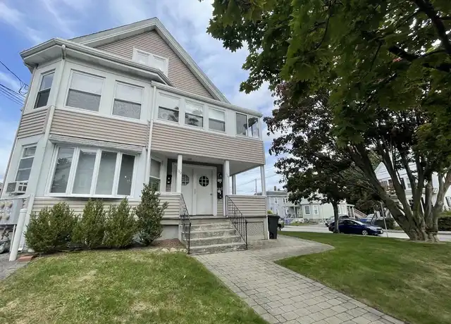 Property at 164 Brown St #2, Waltham, MA, 02453, 2 beds, 1 bath, [object Object]