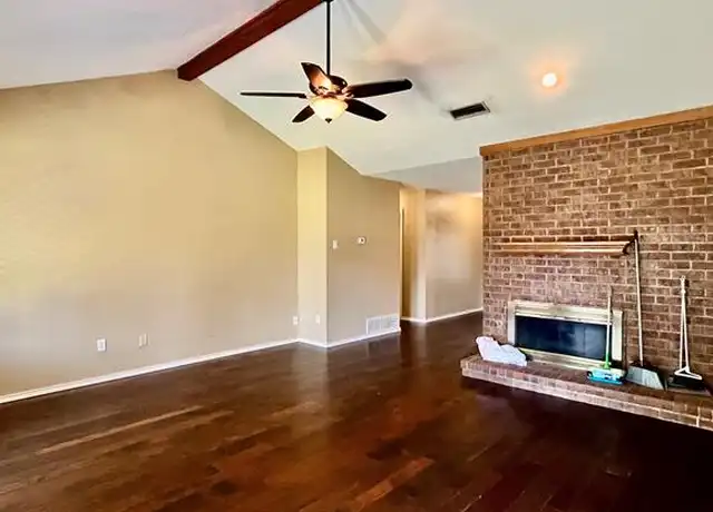 Property at 229 Glenwood Dr, Coppell, TX, 75019, 3 beds, 2 baths, [object Object]