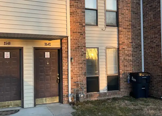 Property at 3546 S Scott Blvd, Columbia, MO, 65203, 2 beds, 1.5 baths, [object Object]