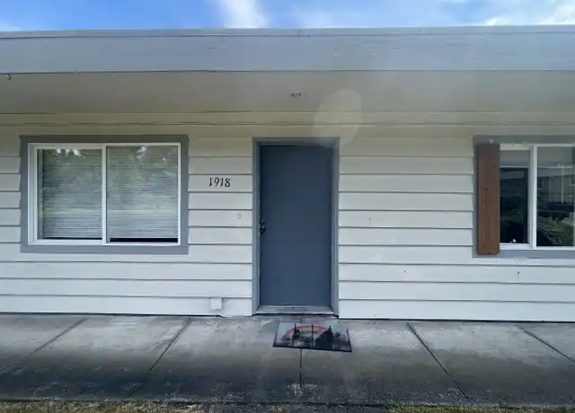 Property at 1918 106th St S, Tacoma, WA, 98444, 2 beds, 1 bath, [object Object]