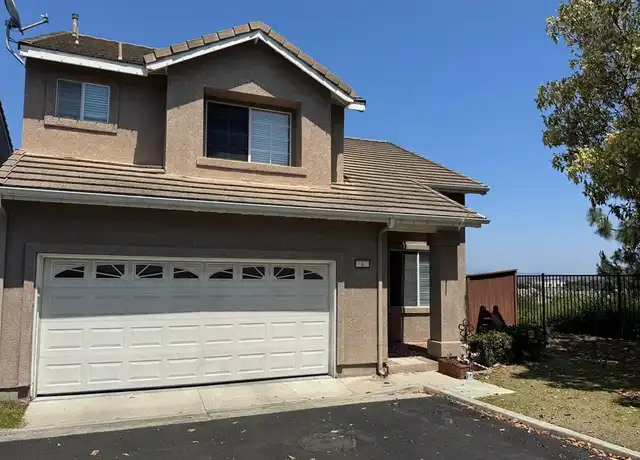 Property at 6 Lembogan Ct, Aliso Viejo, CA, 92656, 3 beds, 2.5 baths, [object Object]