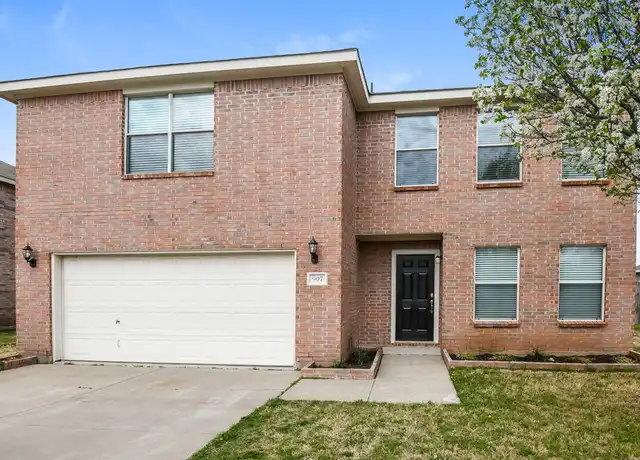 Property at 907 Blue Sky Dr, Arlington, TX, 76002, 3 beds, 2.5 baths, [object Object]