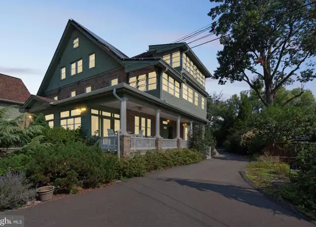 Property at 313 Edgewood Dr Unit B, Ambler, PA, 19002, 2 beds, 1 bath, [object Object]