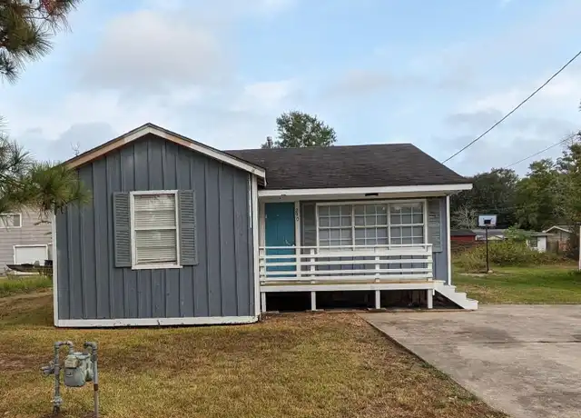 Property at 290 Hebert St, Bridge City, TX, 77611, 3 beds, 2 baths, [object Object]
