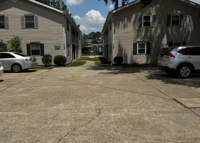 Property at 725 Heavens Dr #3, Mandeville, LA, 70471, 2 beds, 1.5 baths, [object Object]