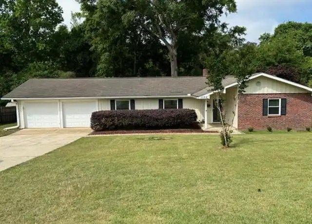 Property at 1102 Wimbledon Dr, Headland, AL, 36345, 4 beds, 2 baths, [object Object]