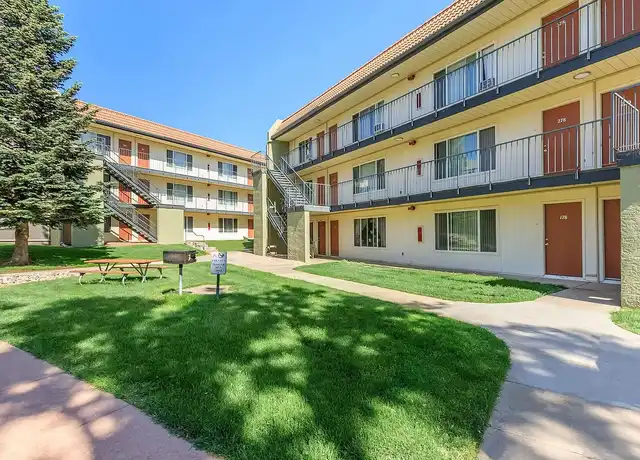 Property at Altamira Apartments - 2210 Skyview Ln, Colorado Springs, CO, 80904, 1-2 bed, 1 bath, [object Object]